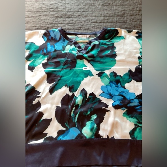 Peter Nygard Boxy Slinky‎ top Small - Picture 5 of 7